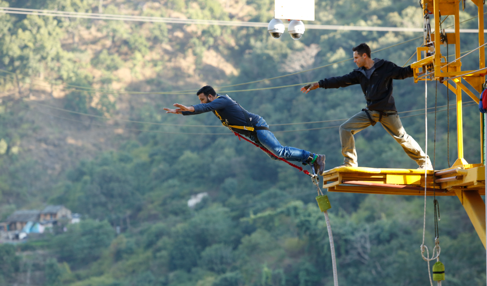 Bungee Jumping