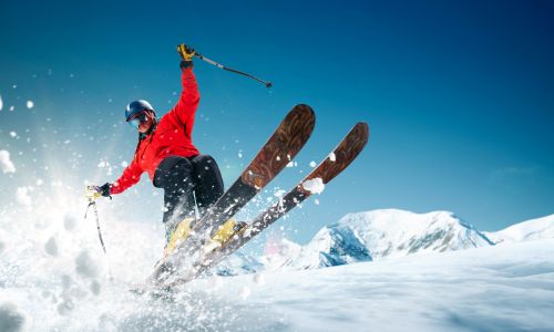 Auli Skiing